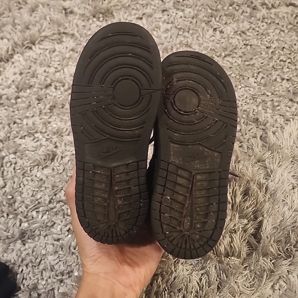 Kids Nike Jordan mid airforce. - Picture 4 of 6